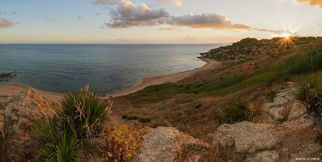 Sicilia occidentale in autunno: spiaggia vicino Selinunte